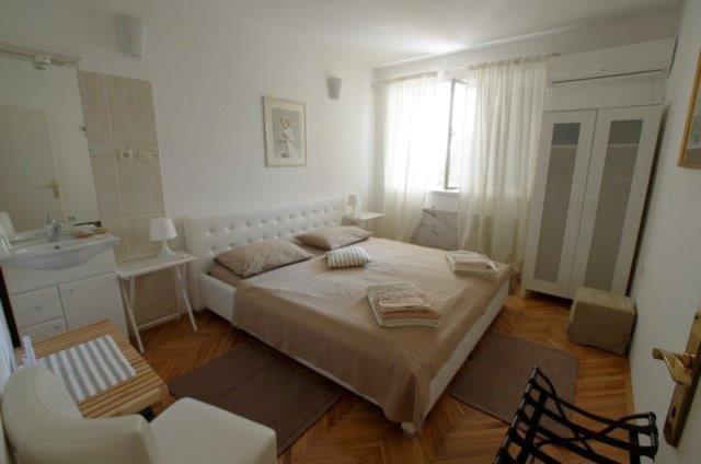 Apartments Lorenandreja Rab Town Ngoại thất bức ảnh