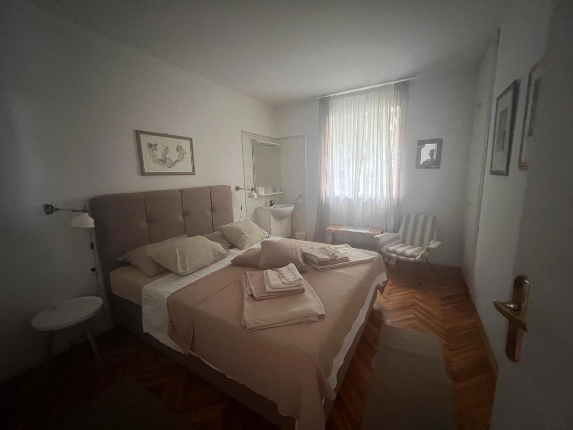 Apartments Lorenandreja Rab Town Ngoại thất bức ảnh